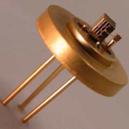 Laserdiode mit kontinuierlicher Welle