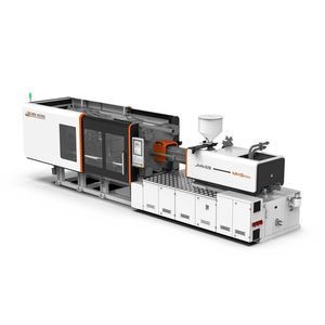 horizontale Spritzgießmaschine 1