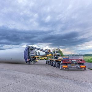 Sattelauflieger mit pneumatischer Aufhängung