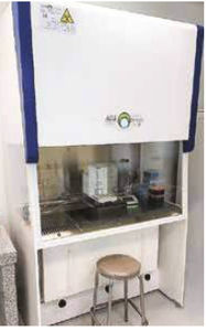 Mikrobiologische-Sicherheitswerkbank 1