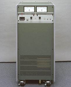 Rack-Stromversorgung 1