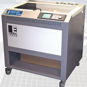 CO2-Laser-Schneidemaschine