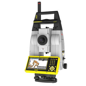 Totalstation mit Reflektor