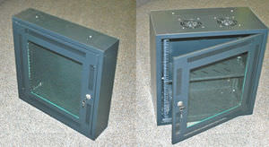 wandmontierter Netzschrank