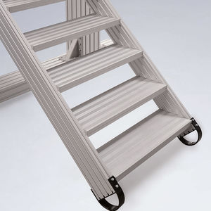 gerade Treppe