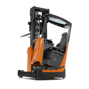 elektrischer Schubmaststapler