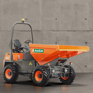 Dumper mit Gummireifen