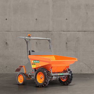 Dumper mit Gummireifen