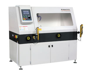 Laser-Schneidemaschine 1
