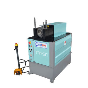 Umformmaschine für Rohrenden