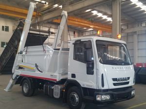 Abrollkipper mit LKW Haken