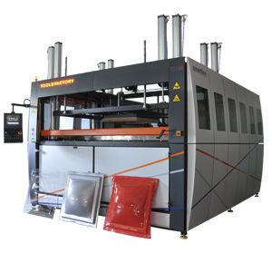 Platten-Thermoformmaschine