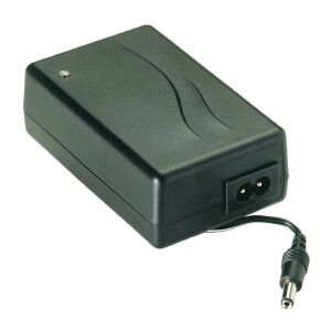NiMH Batterieladegerät / Büro / automatisch / Schaltnetzteil