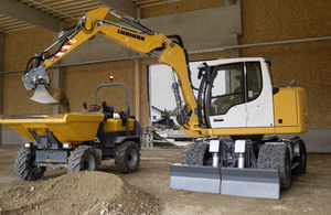 mittelgroßer Bagger / radmobil / Tier 3 / für Baustellen