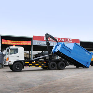 Abrollkipper mit LKW Haken
