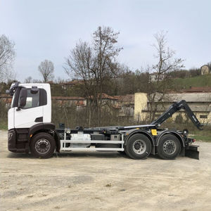 Abrollkipper mit LKW Haken