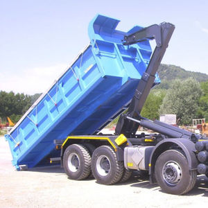 Abrollkipper mit LKW Haken