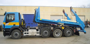 Abrollkipper mit LKW Haken