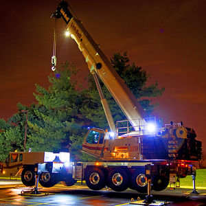 LKW-montierter Kran 1