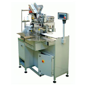 stationäre Nähmaschine 1
