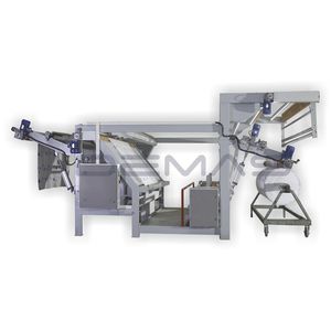 Gewebefaltmaschine 1