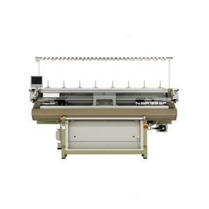 Flachstrickmaschine 1
