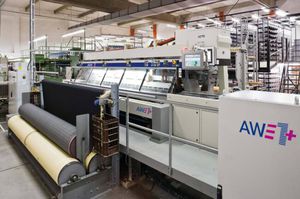 Teppichwebmaschine 1
