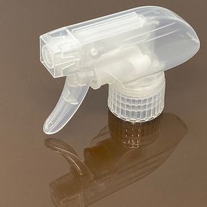 Verschliesskopf für Sprühflasche mit Trigger