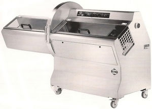 Fischschneidemaschine