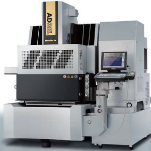 Senkerodiermaschine
