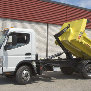 Abrollkipper mit LKW Haken 1