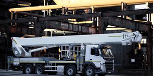 LKW-montierte Teleskoparbeitsbühne 1