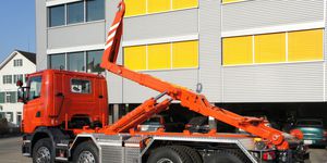 Abrollkipper mit LKW Haken 1