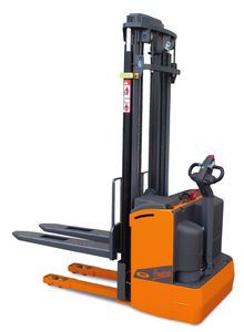 elektrischer Stapler 1
