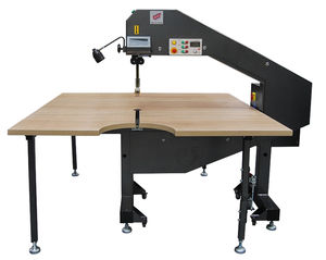 Cutter-Schneidemaschine