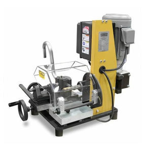 Ausklinkmaschine für Rohre 1