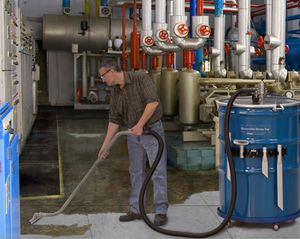 Sauger für Flüssigkeiten / pneumatisch / Industrie / mobil