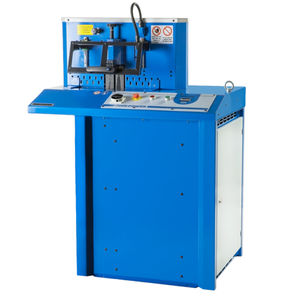 Cutter-Schneidemaschine 1