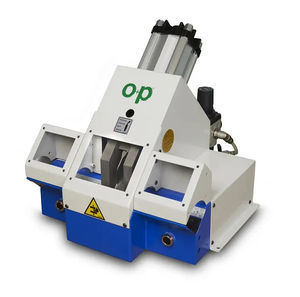 Rundmesser-Schneidemaschine 1