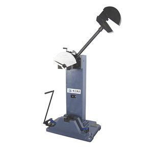 Pendelschlagwerk für Charpy Tests 1