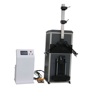 Biegeprüfmaschine 1