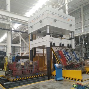 oleodynamische Presse 1