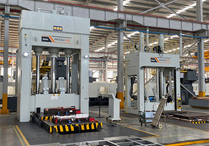 oleodynamische Presse 1