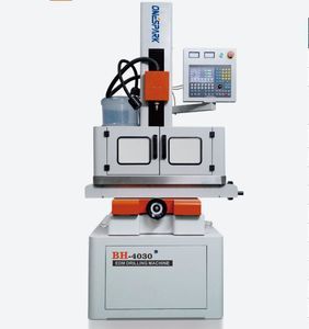CNC-Bohrzentrum 1