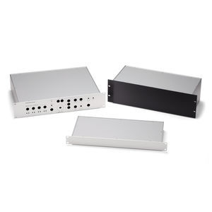 Elektrogehäuse / rackfähig 19" 1