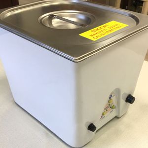 Reinigungsanlage mit Desinfektion