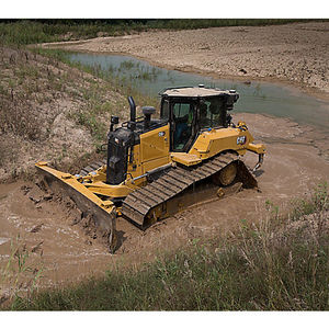 Bulldozer auf Raupen 1