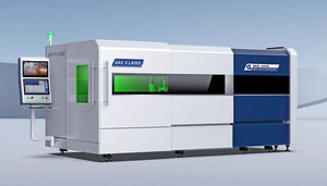 Laser-Schneidemaschine 1