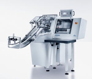 Schneidemaschine mit Ausstecher