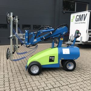 Verglasungsroboter mit Eigenantrieb 1